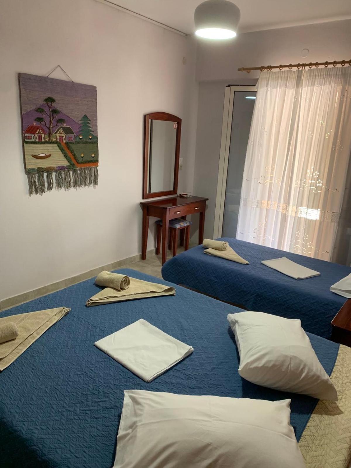 Domenica House Apartment Kondaraina ภายนอก รูปภาพ